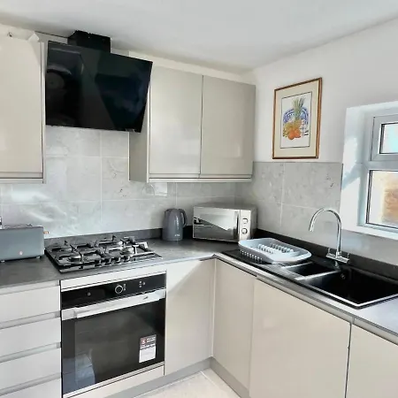 Seaside Family Holiday home *